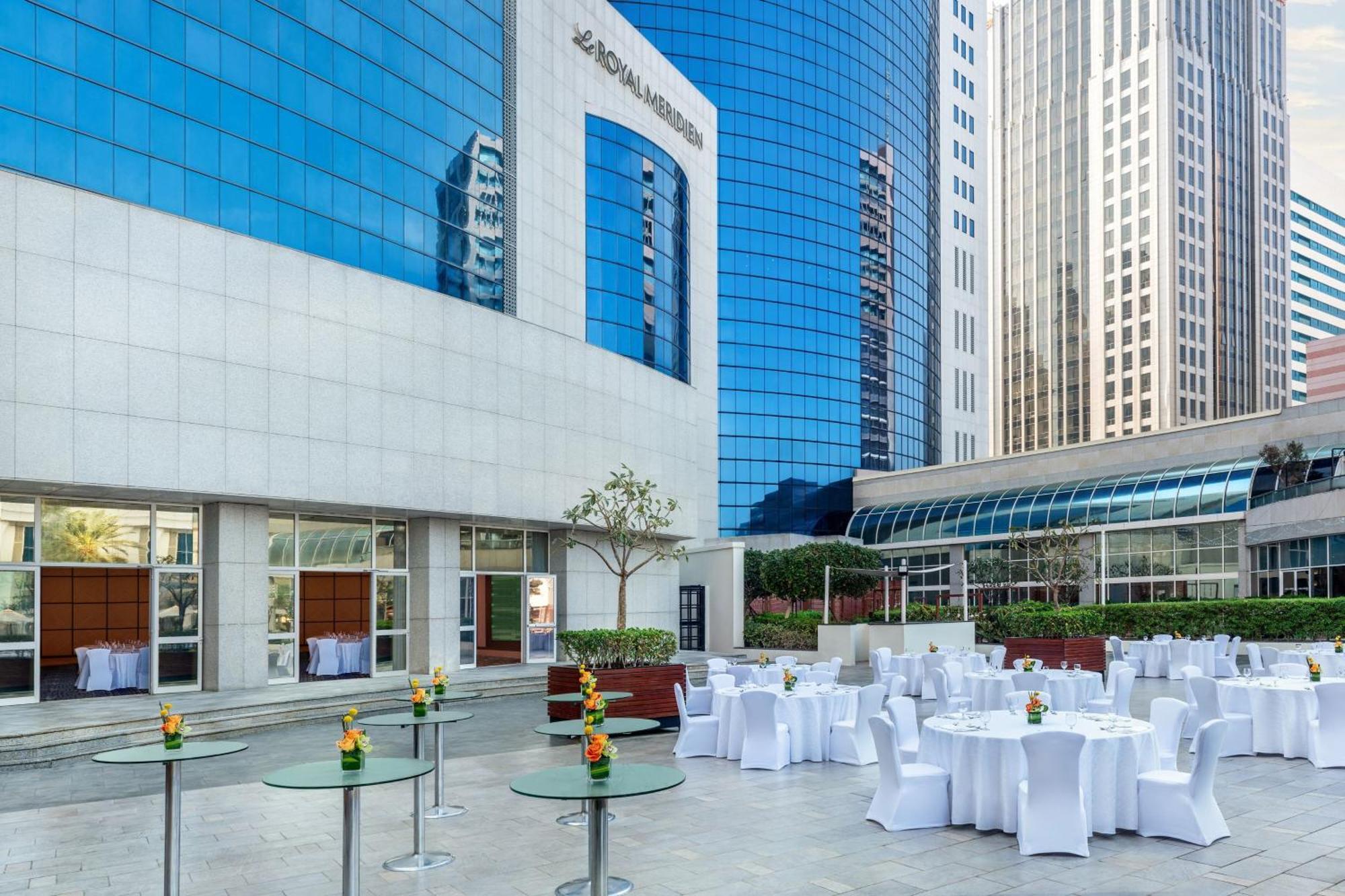 Le Royal Meridien Abu Dhabi Esterno foto The Westin Mumbai