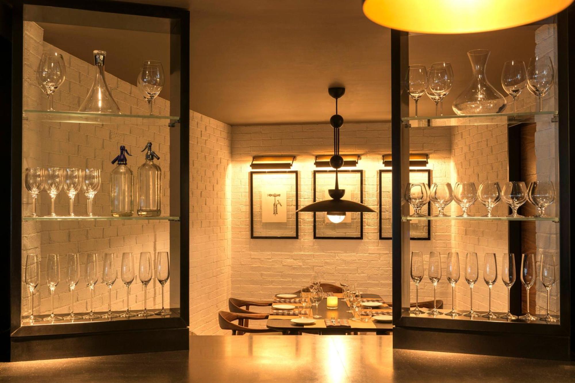 Le Royal Meridien Abu Dhabi Esterno foto The interior of the restaurant